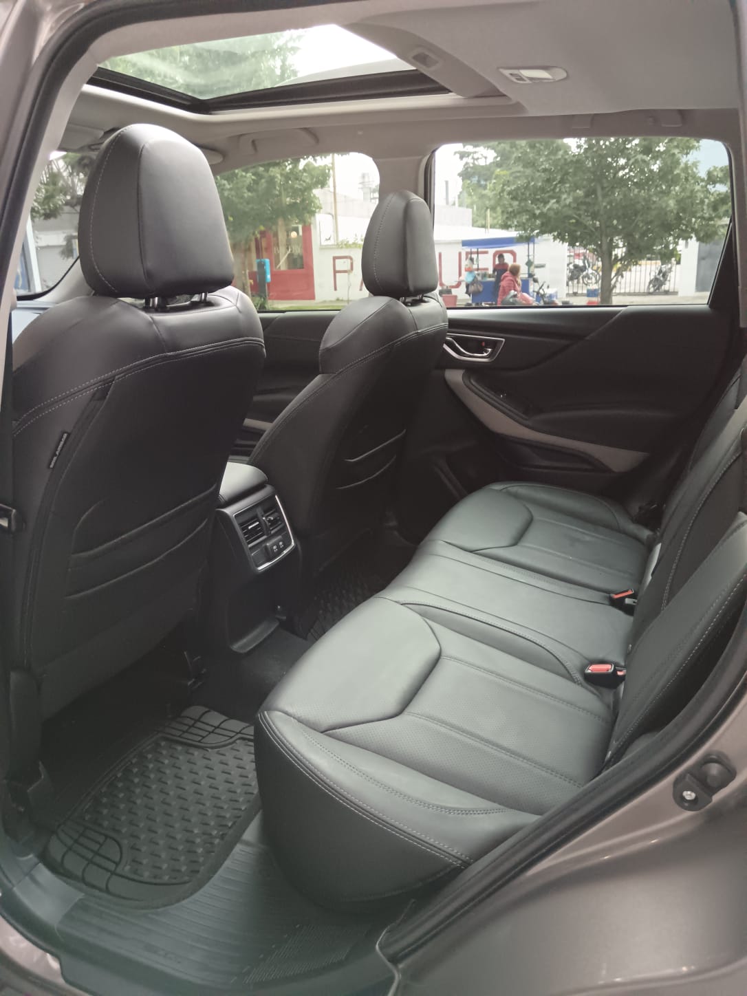 Subaru Forester 2.5i-L AWD